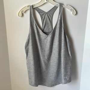 Under Armour Women's XL Tank top Gray Heatgear